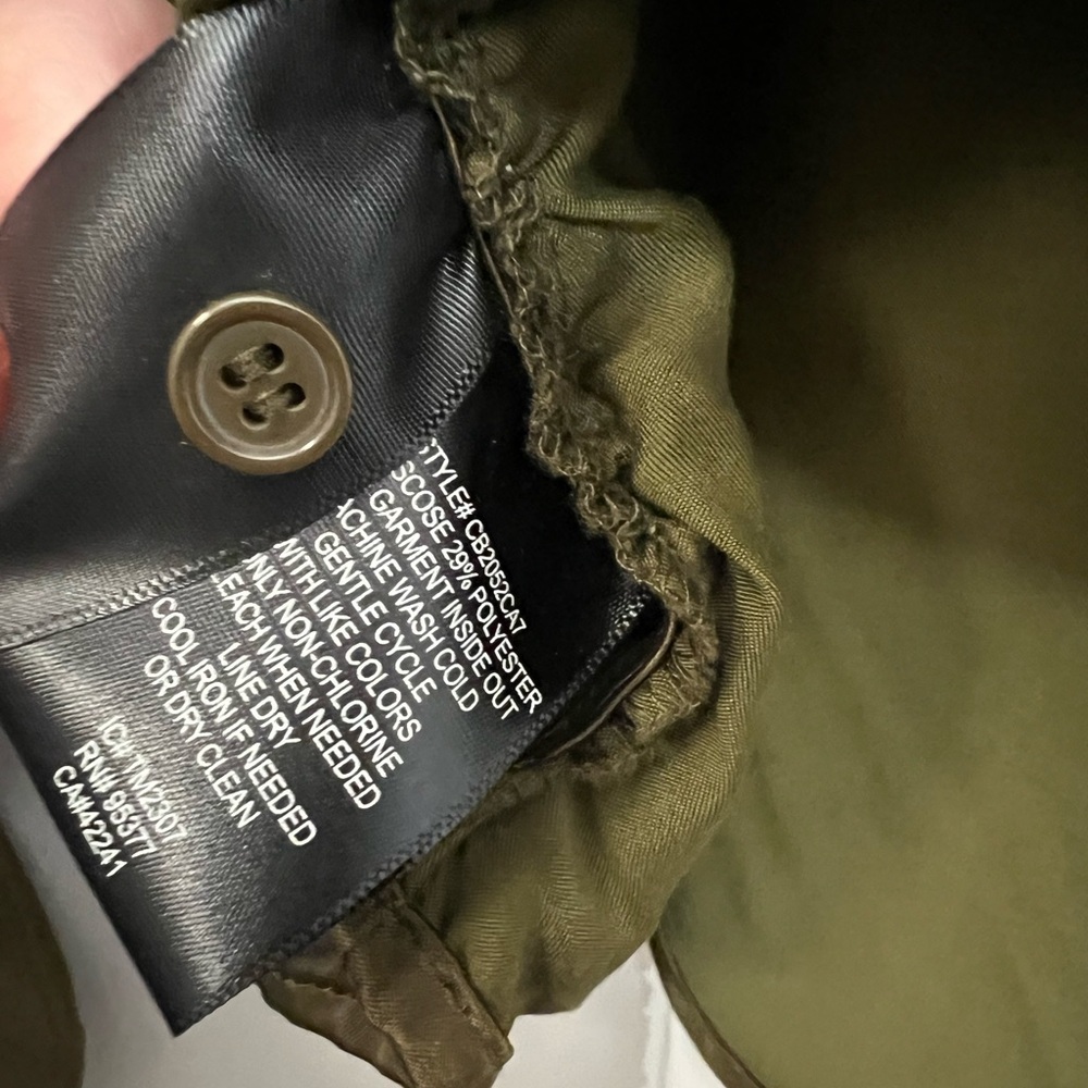 Sanctuary Dark Olive Button Down Shirt with tie and pocket sz L EUC - Picture 7 of 9